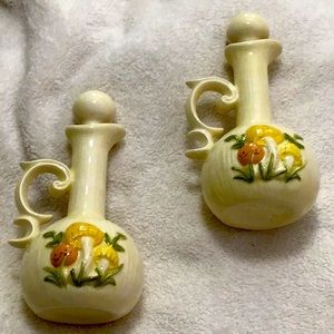 Ayneis Oil and vinegar set Vintage